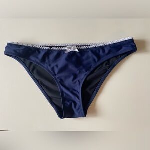Solid & Striped The Daphne bikini bottoms navy size medium